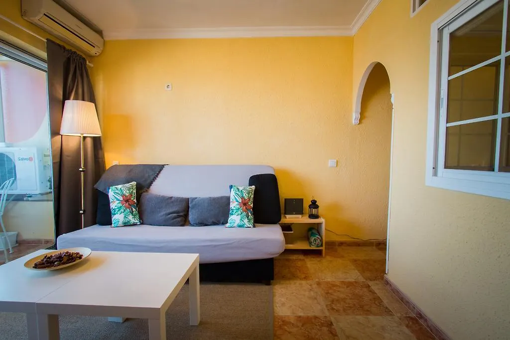 Holidays2Torremolinos Roquedal Apartman