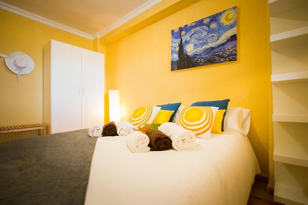 Holidays2Torremolinos Roquedal Apartman