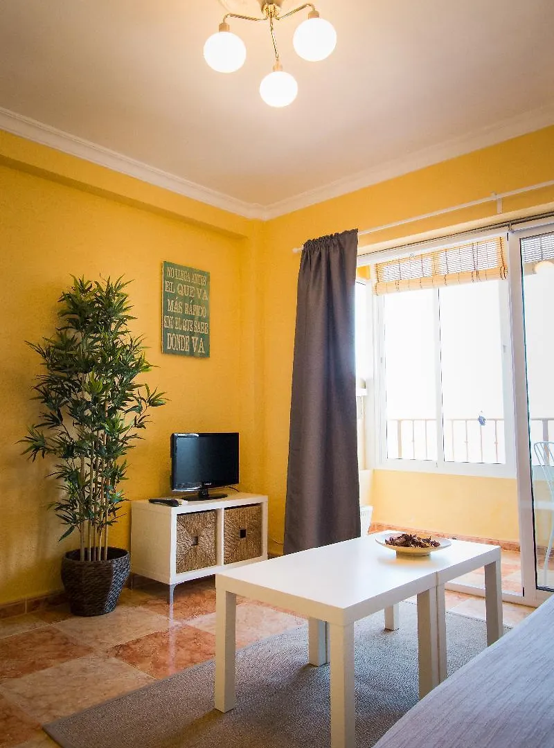 Holidays2Torremolinos Roquedal Apartman
